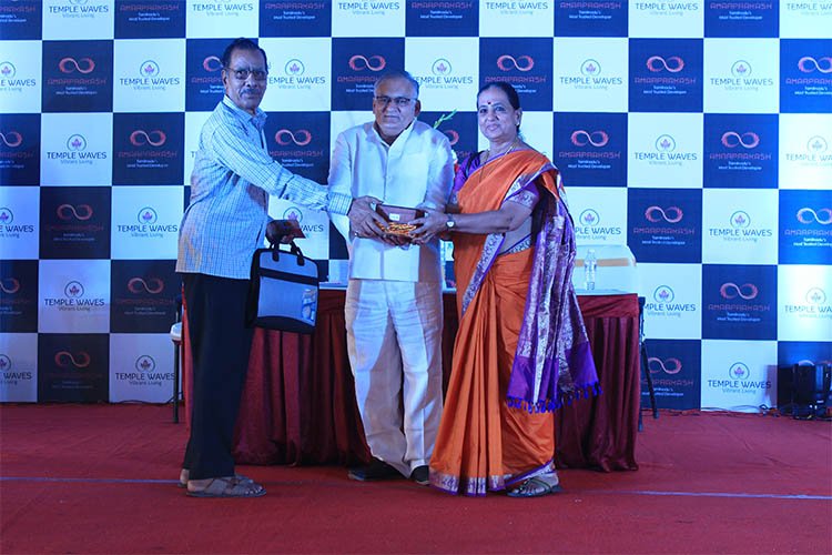 Temple Waves key handover ceremony